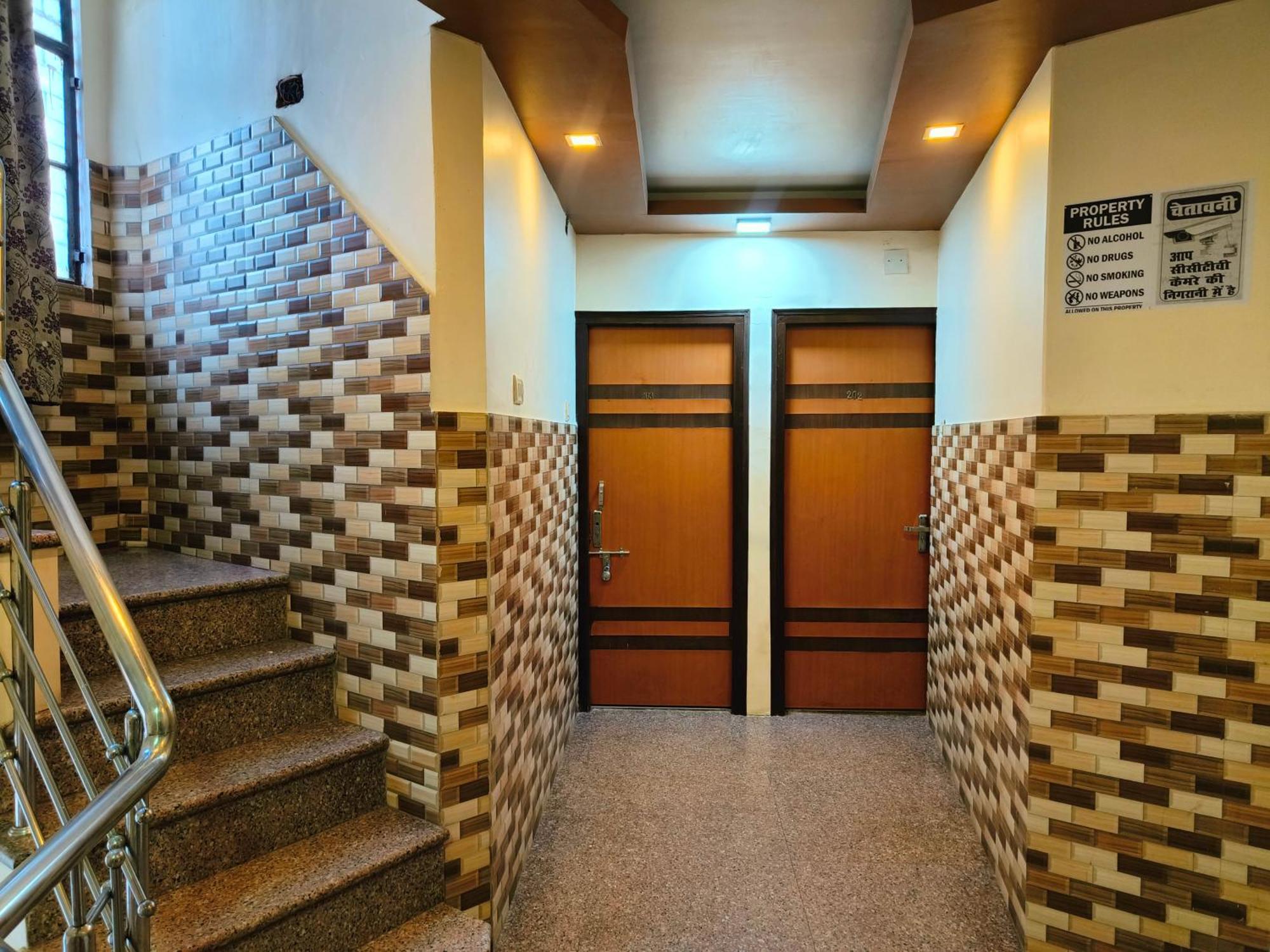 Hotel Hm International - Varanasi — Photos 3